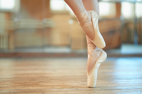 Bunions in Athletes: How Running, Dance, and Court Sports Affect Your Feet