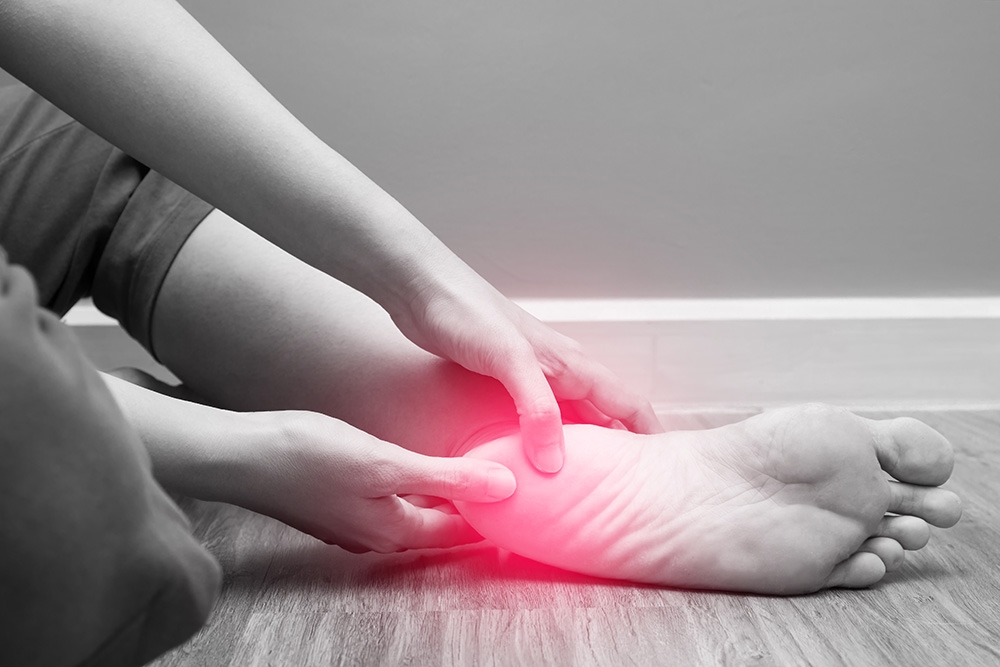 Dealing With Heel Spurs: Causes, Symptoms, and Treatment Options